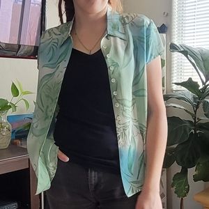 Botanical fitted short sleeve button down